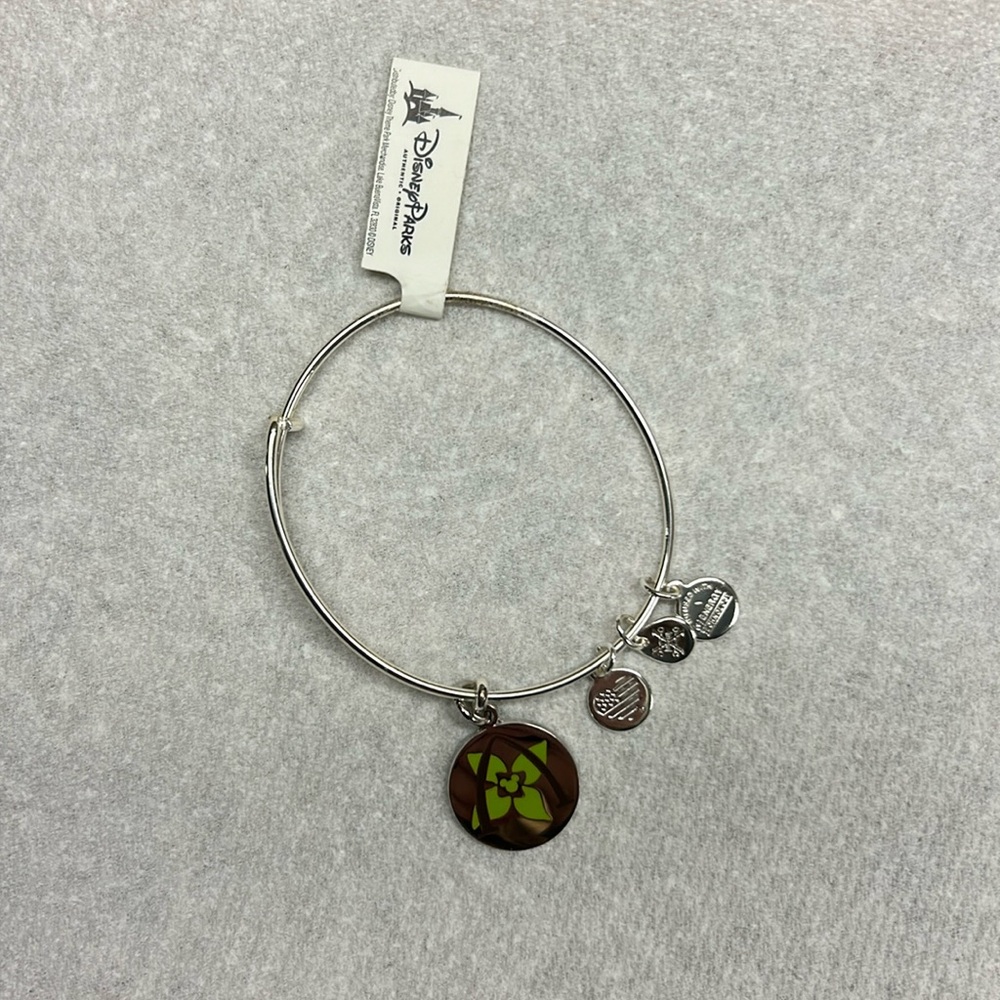 Alex and Ani Aulani bracelet